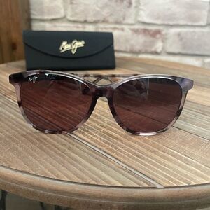 MAUI JIM  Isola MJ821-28E Gray Pink Tortoise Sunglasses H8546